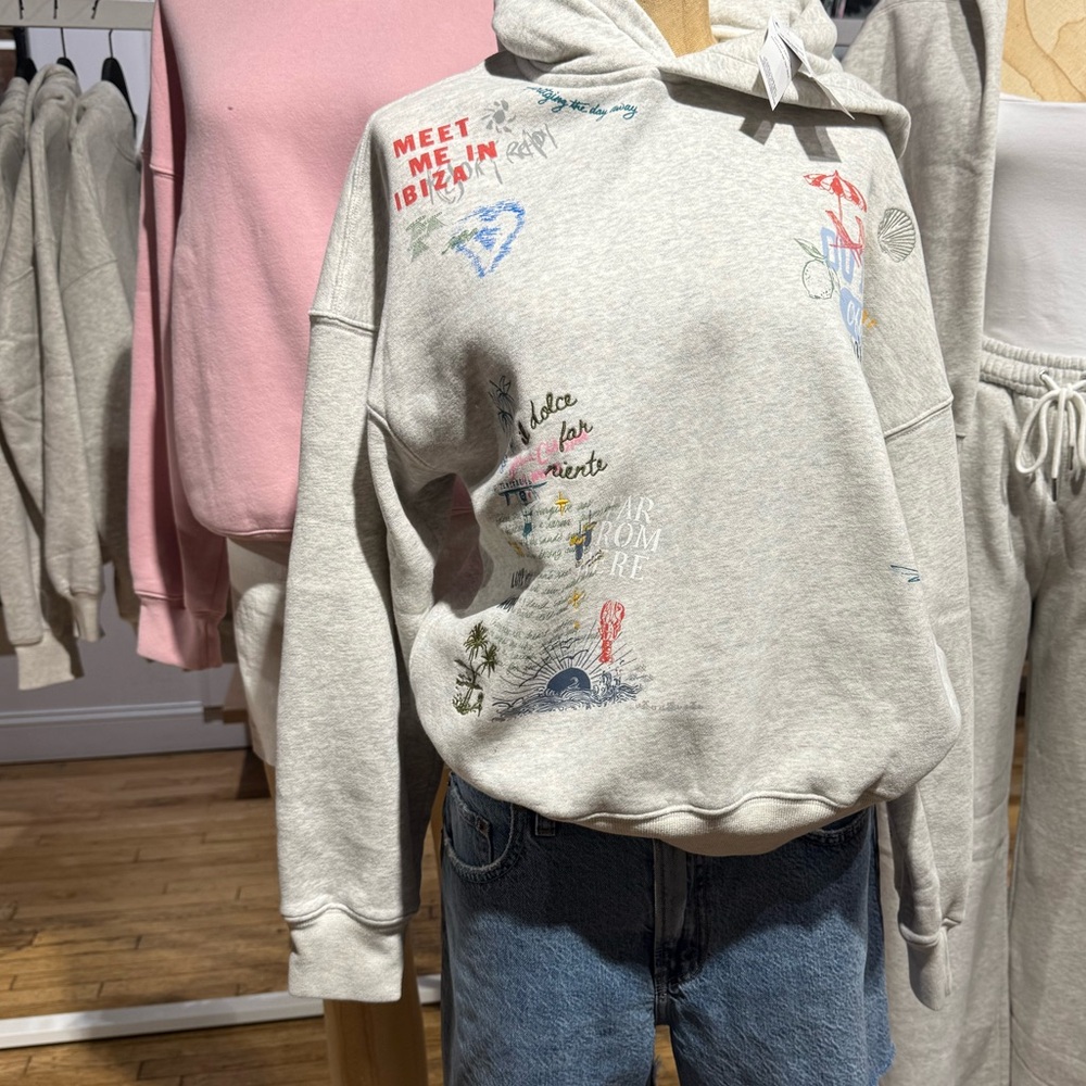 Abercrombie limited hoodie NEW - Picture 2 of 2